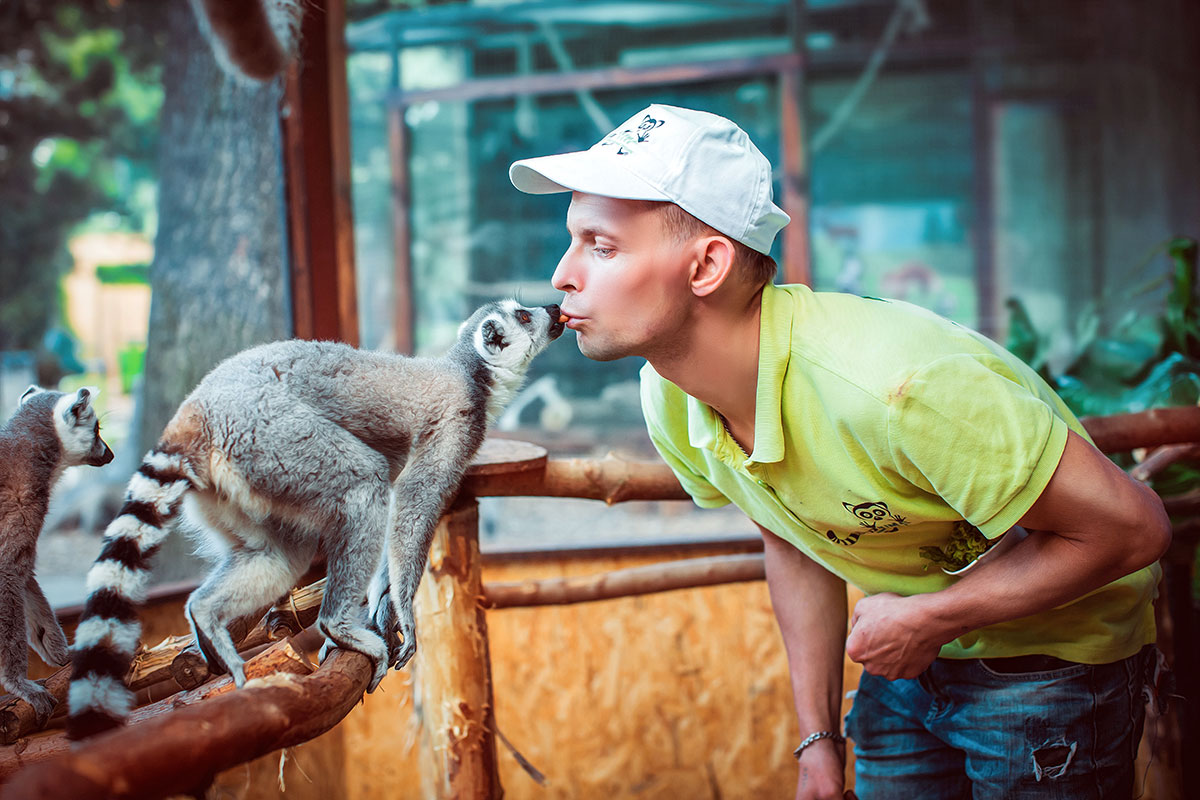 КОНТАКТНИЙ ЗООПАРК У КОВАЛІВЦІ + РАВЛИКОВА ФЕРМА!